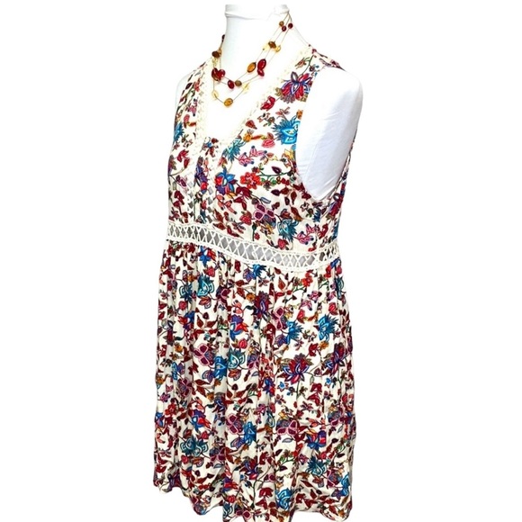 Umgee Floral Mini Dress - Purple and White - Picture 3 of 6